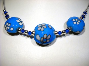 Collane in Vetro di Murano tre perle colore azzurro con fiore